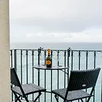 Palazzo Cettina Sul Mare *
