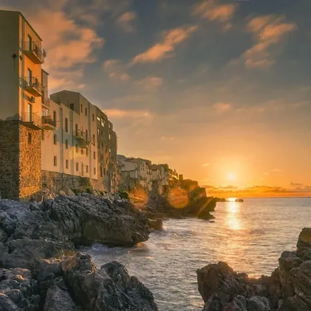 Palazzo Cettina Sul Mare
